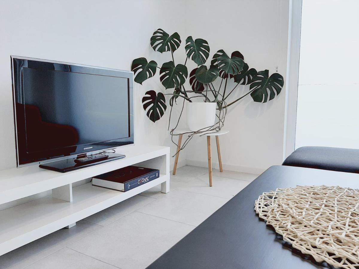 Green Bee Apartment Lesce  Ngoại thất bức ảnh