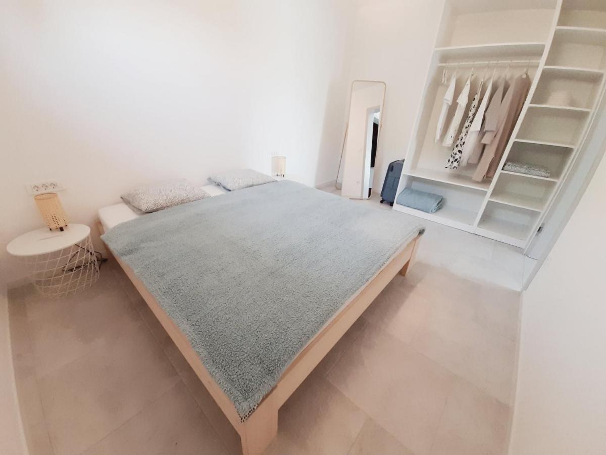 Green Bee Apartment Lesce  Ngoại thất bức ảnh